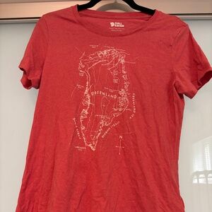 100% cotton Fjallraven red t-shirt size L nwot